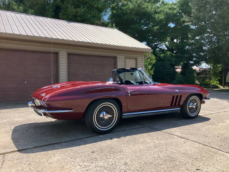 1965 Chevrolet Corvette C2 - Image 7 of 20