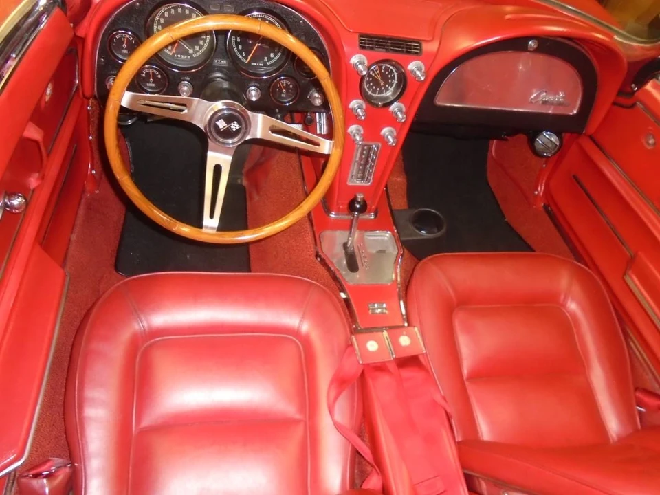 1965 Chevrolet Corvette C2 - Image 21 of 23