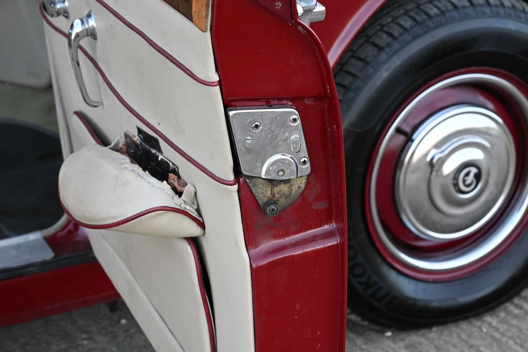 1965 Daimler SP250 - Image 28 of 30