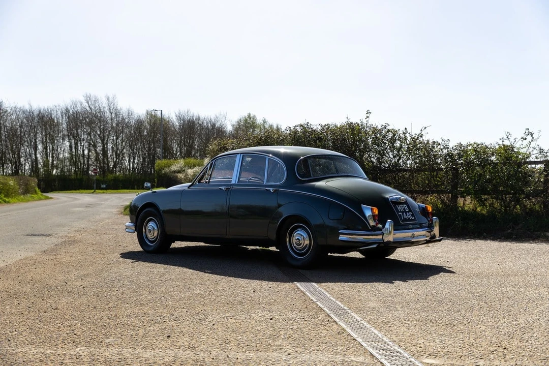 1965 Daimler SP250 - Image 10 of 30