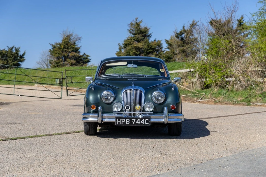 1965 Daimler SP250 - Image 9 of 30