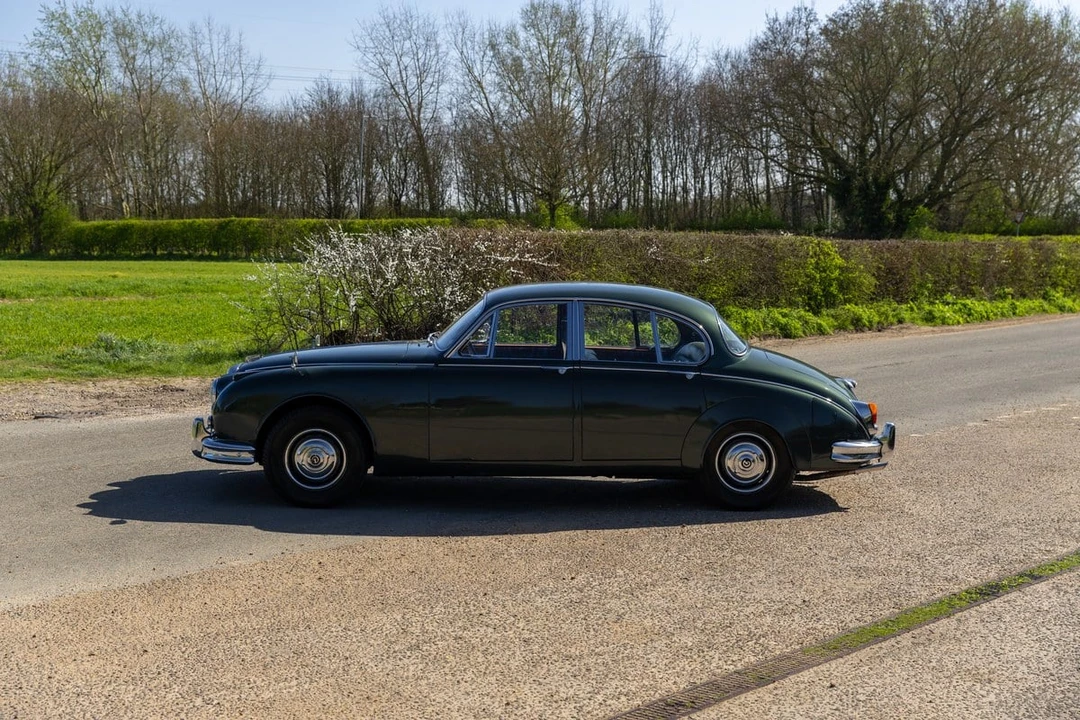 1965 Daimler SP250 - Image 5 of 30