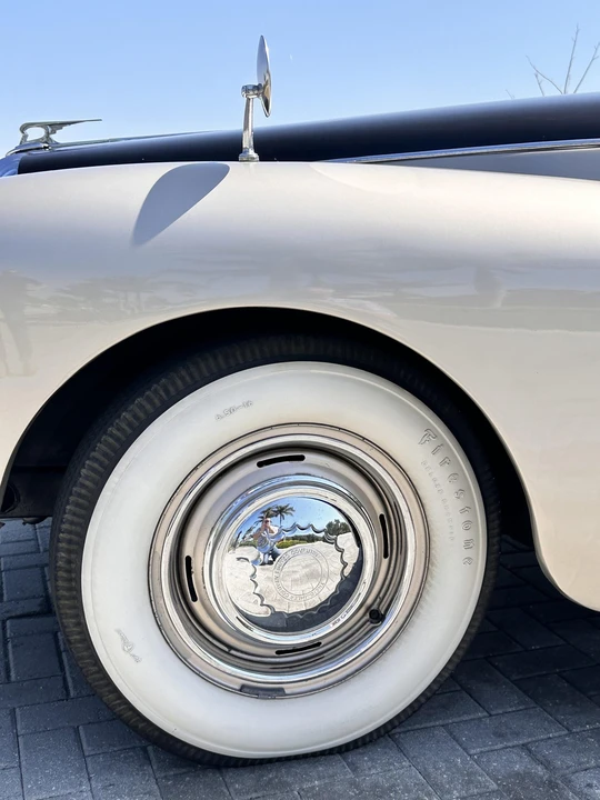 1965 Daimler - Image 14 of 31