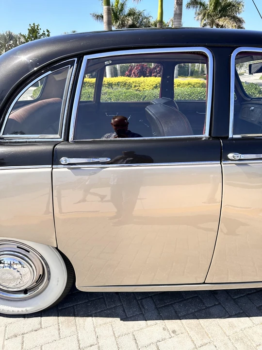 1965 Daimler - Image 28 of 31