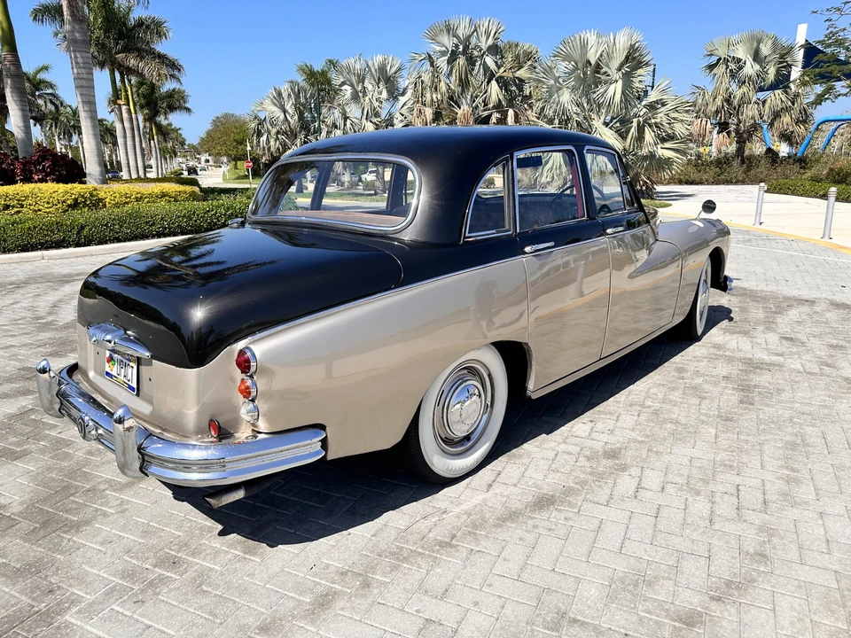 1965 Daimler - Image 6 of 31