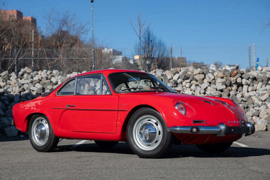 1965 Alpine A110 (1963-1977) - Image 2 of 31
