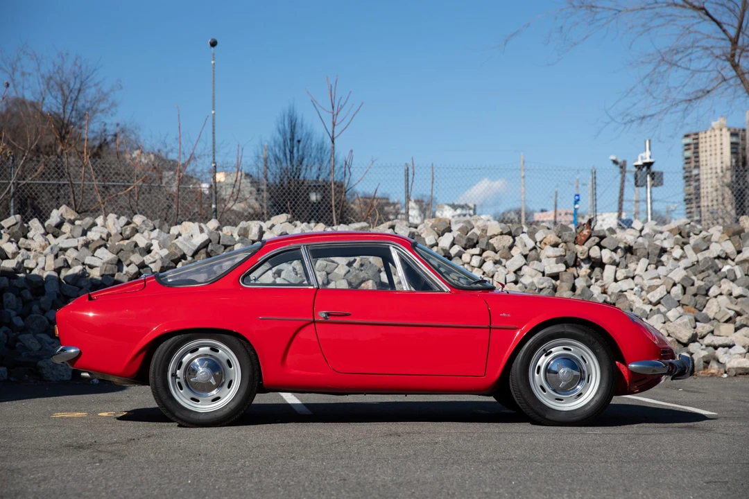 1965 Alpine A110 (1963-1977) - Image 8 of 31