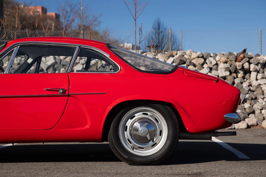 1965 Alpine A110 (1963-1977) - Image 14 of 31