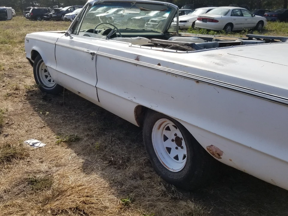 1965 Dodge 330 & 440 & 880 - Image 2 of 11