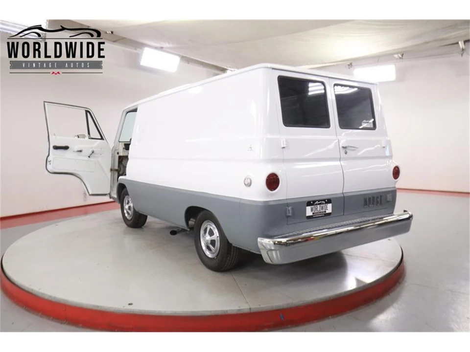 1965 Dodge A100 - Image 24 of 31