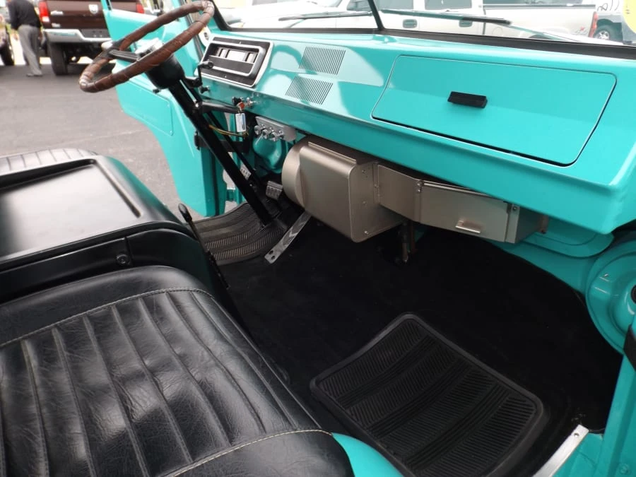 1965 Dodge A100 - Image 6 of 9