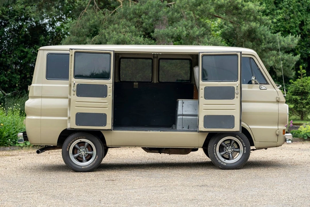 1965 Dodge A100 - Image 8 of 30