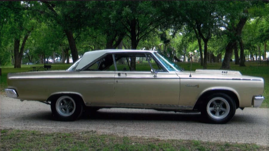 1965 Dodge Coronet 4th Gen - Image 2 of 10