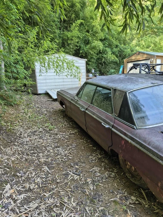 1965 Dodge 330 & 440 & 880 - Image 8 of 12