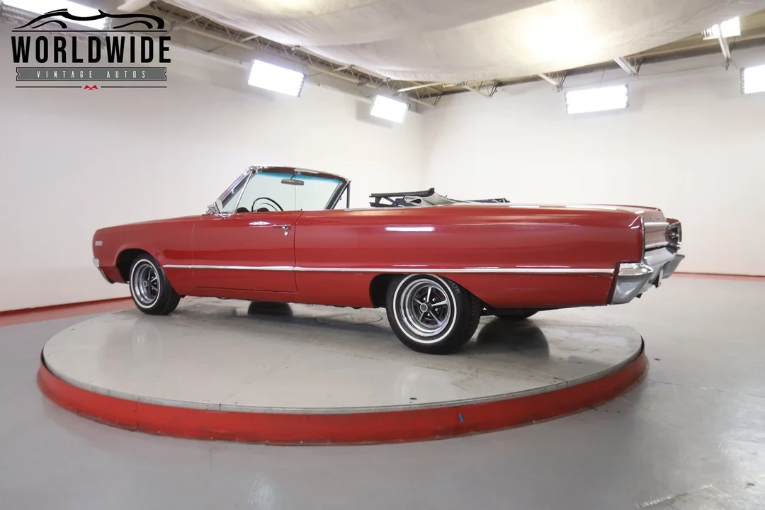 1965 Dodge 330 & 440 & 880 - Image 5 of 12