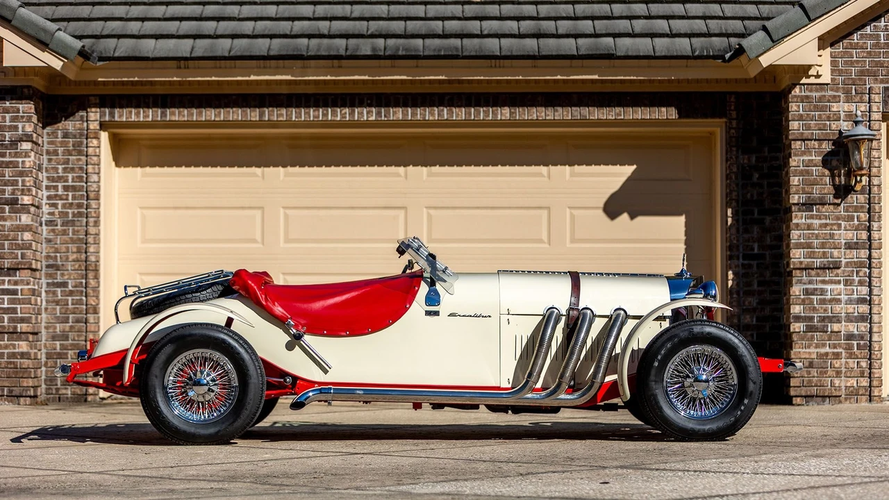 1965 Excalibur - Image 10 of 31