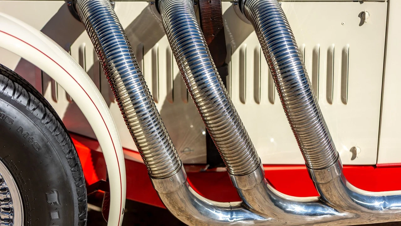1965 Excalibur - Image 30 of 31