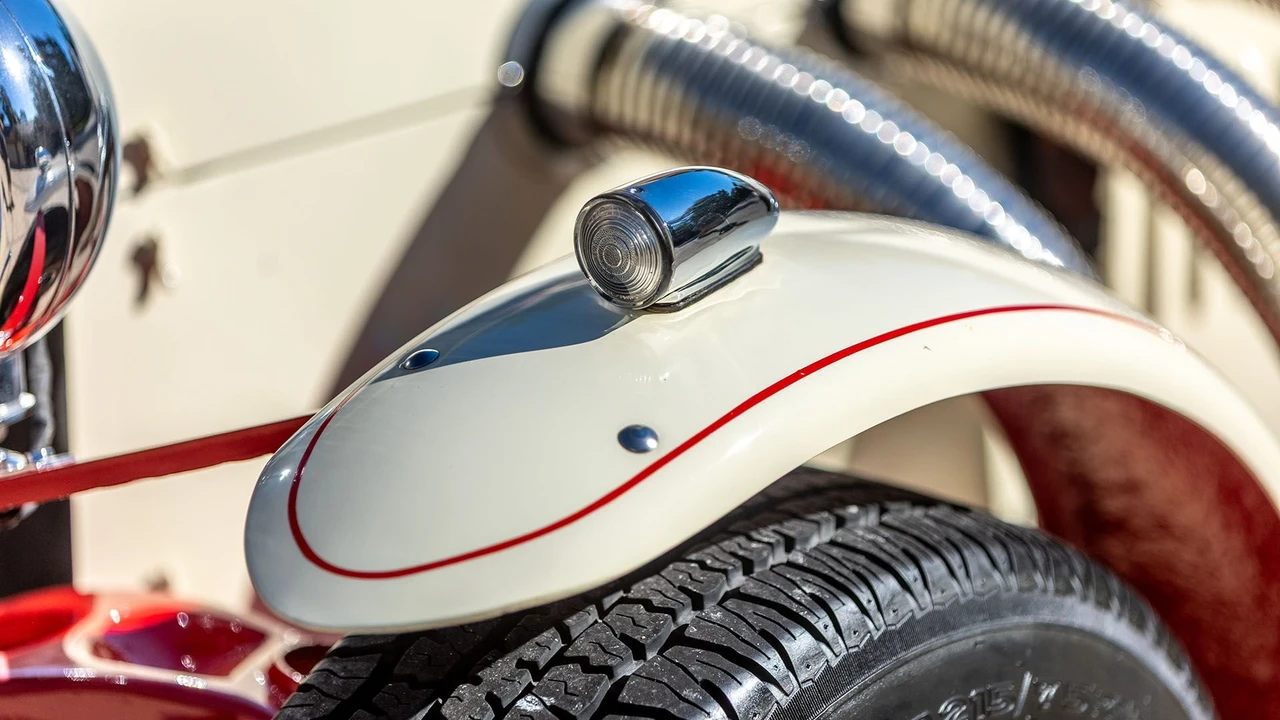 1965 Excalibur - Image 26 of 31