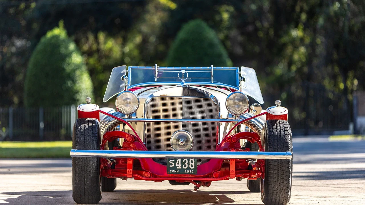 1965 Excalibur - Image 4 of 31