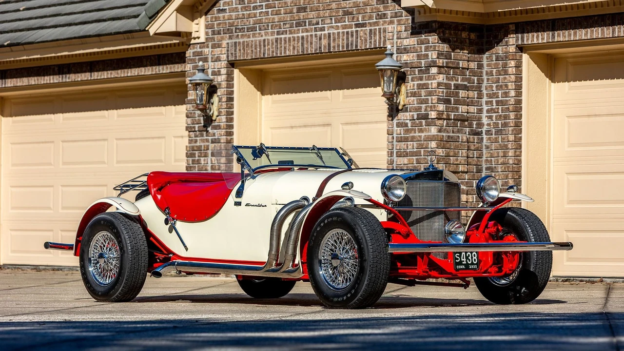 1965 Excalibur - Image 8 of 31