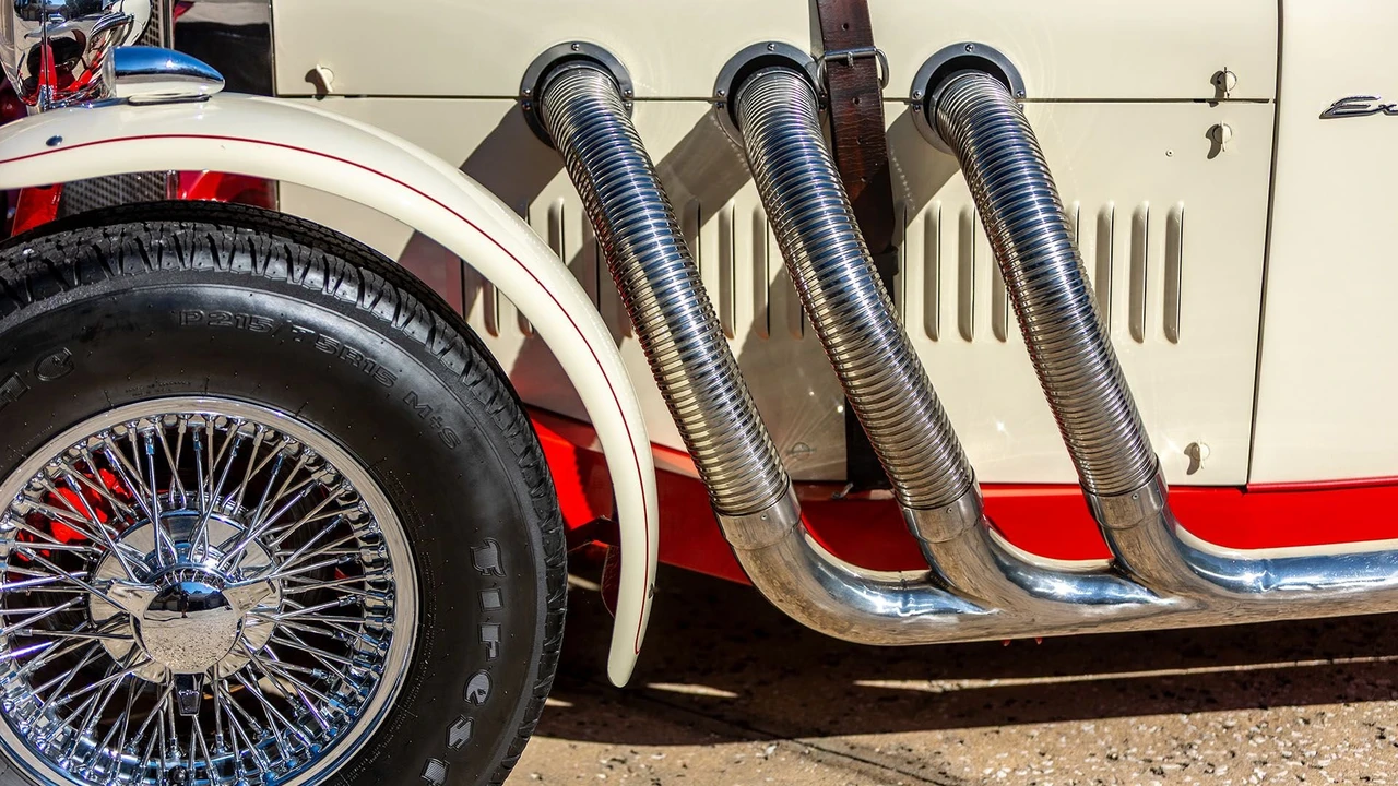1965 Excalibur - Image 31 of 31