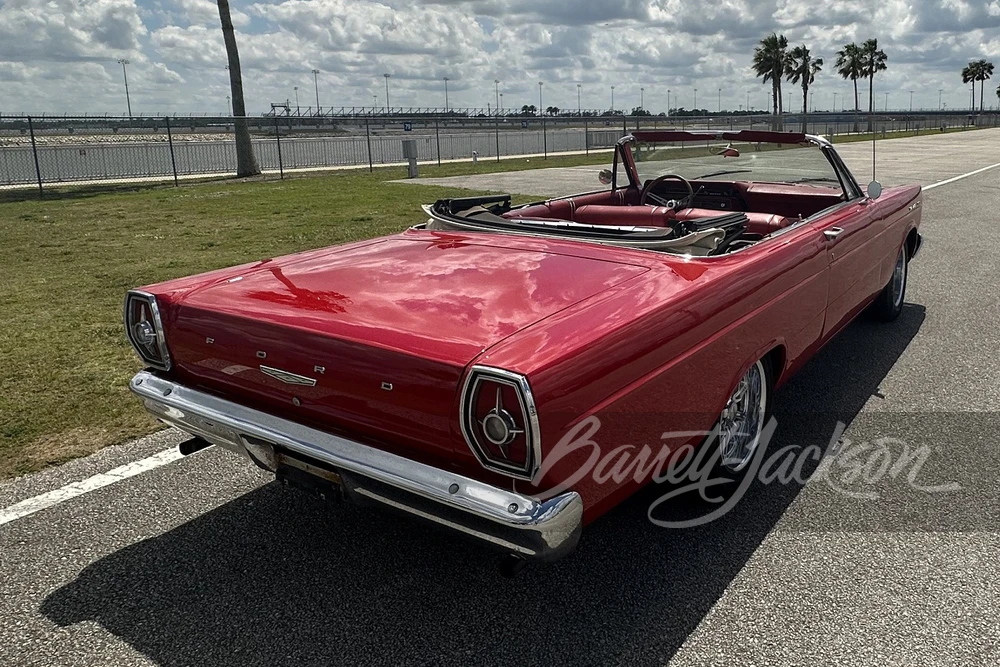 1965 Ford Galaxie 3rd Gen - Image 9 of 10