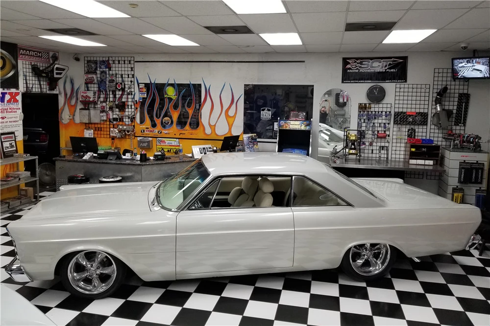 1965 Ford Galaxie 3rd Gen - Image 5 of 5