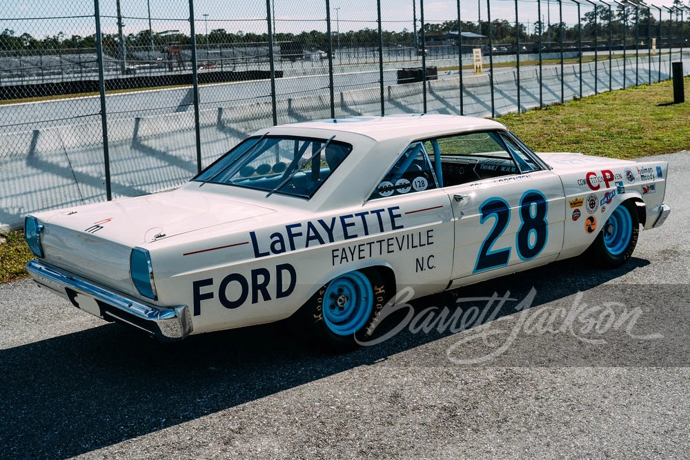 1965 Ford Galaxie 3rd Gen - Image 26 of 27