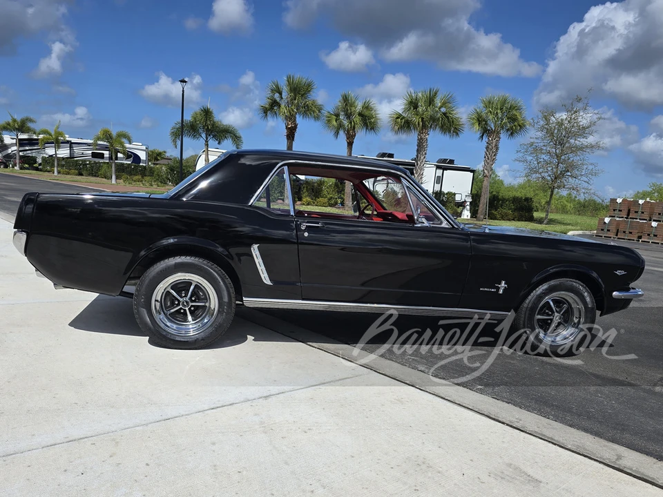 1965 Ford Mustang 1st Gen (1964.5-1966) - Image 5 of 17