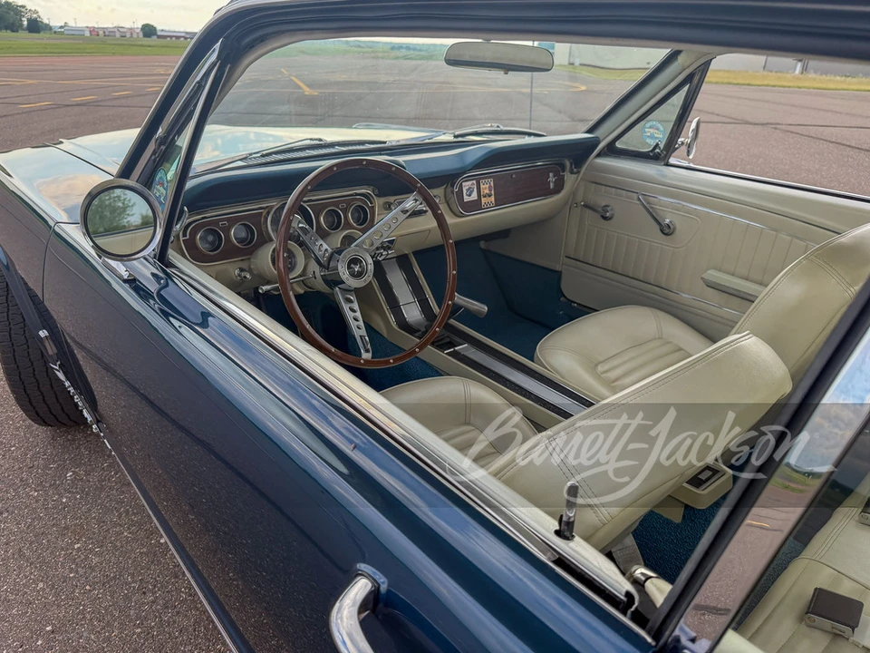 1965 Ford Mustang - Image 16 of 31