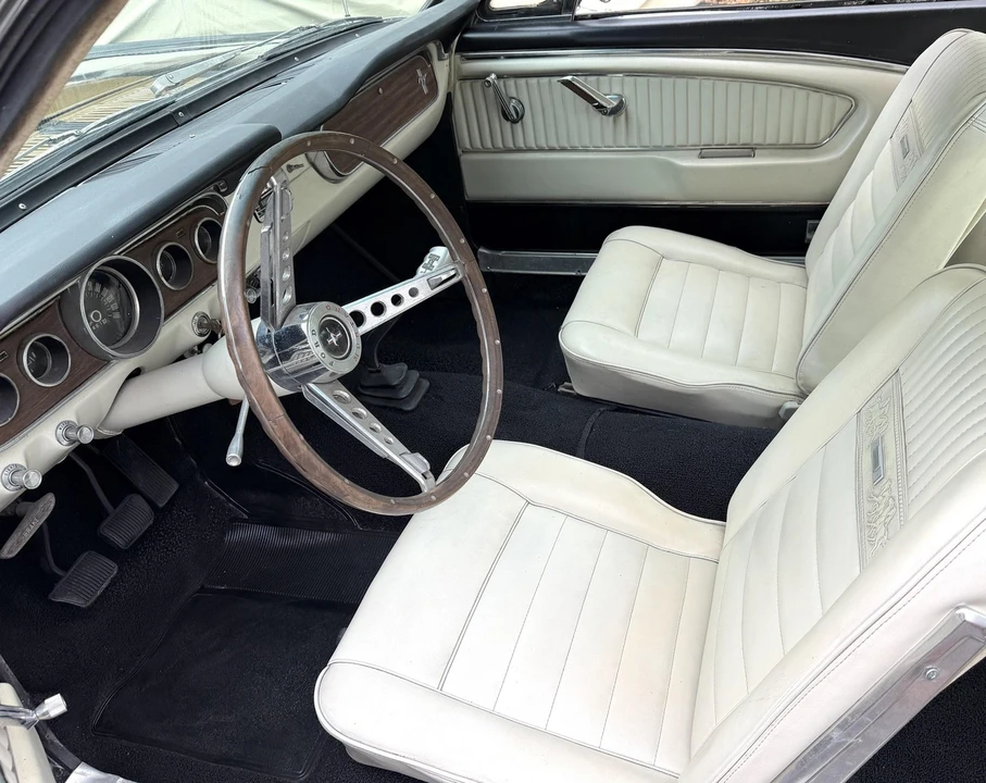 1965 Shelby GT350 - Image 4 of 21
