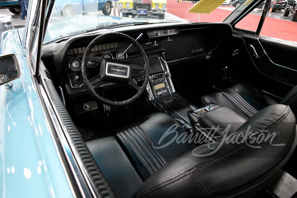 1965 Ford Thunderbird 4th Gen - Image 6 of 10