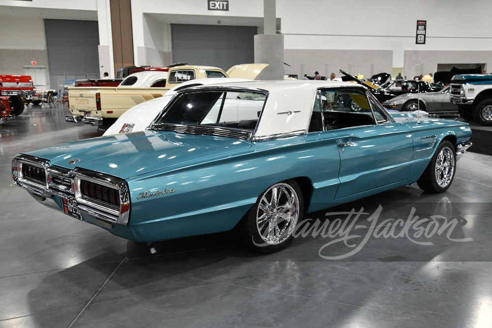 1965 Ford Thunderbird 4th Gen - Image 9 of 10