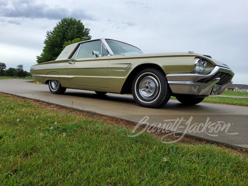 1965 Ford Thunderbird 4th Gen - Image 7 of 12