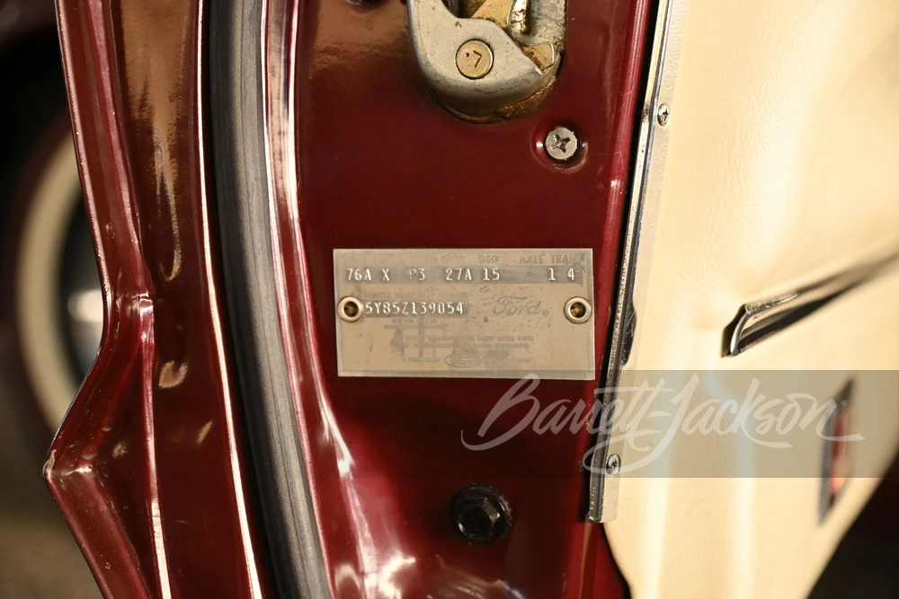 1965 Ford Thunderbird 4th Gen - Image 21 of 31