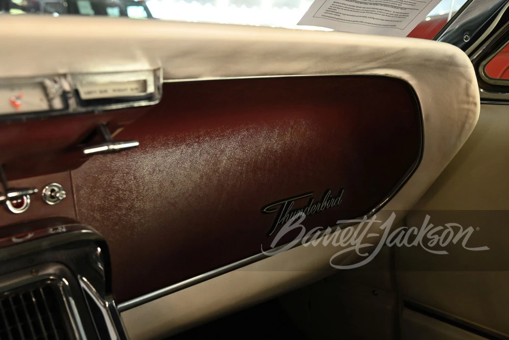 1965 Ford Thunderbird 4th Gen - Image 12 of 31
