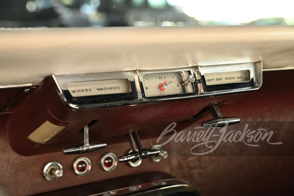 1965 Ford Thunderbird 4th Gen - Image 13 of 31