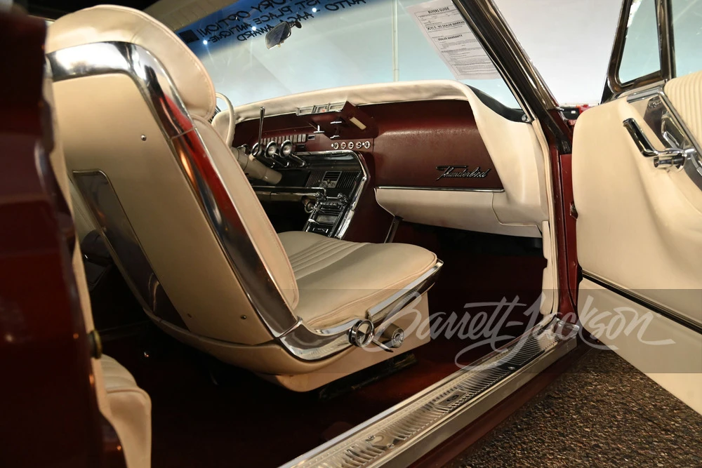 1965 Ford Thunderbird 4th Gen - Image 20 of 31