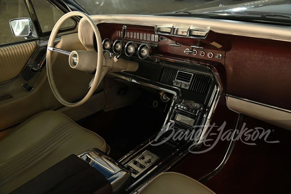 1965 Ford Thunderbird 4th Gen - Image 17 of 31