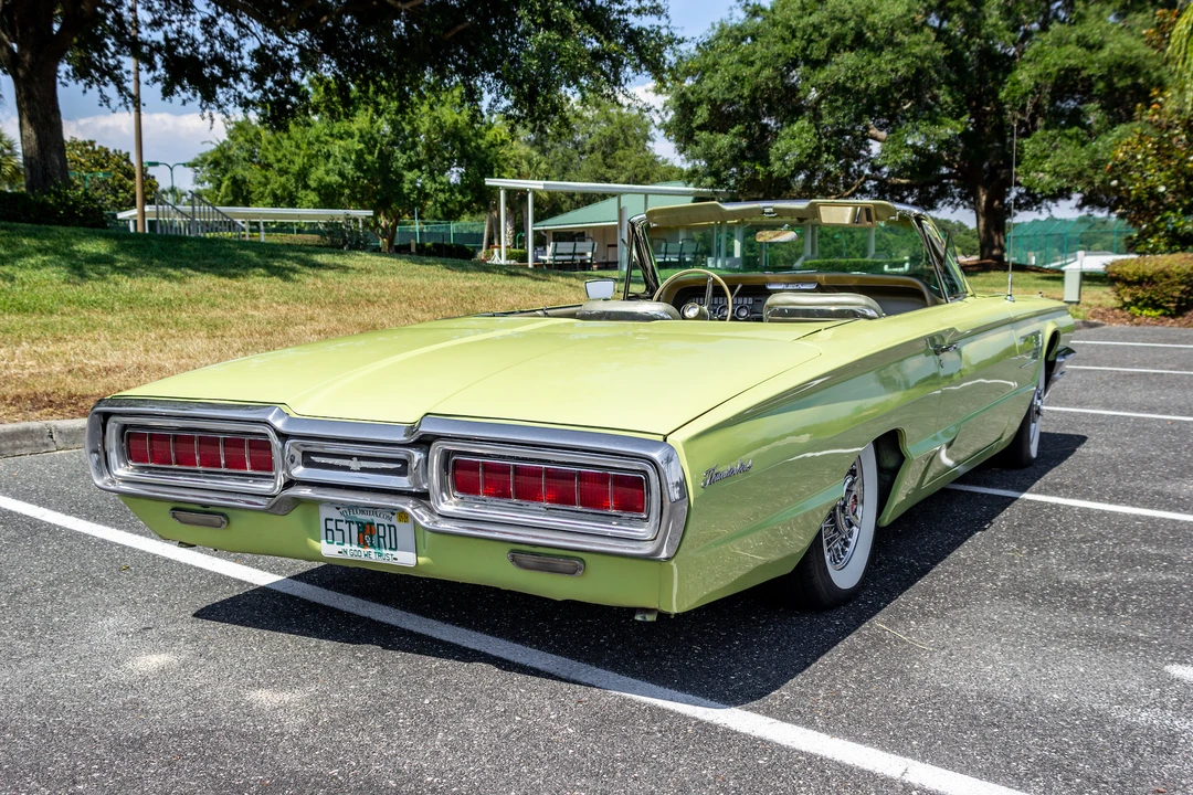 1965 Ford Thunderbird 4th Gen - Image 10 of 31
