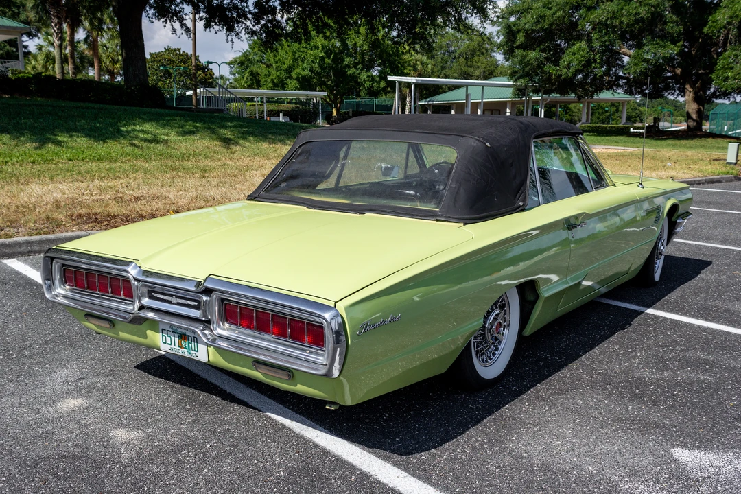 1965 Ford Thunderbird 4th Gen - Image 19 of 31