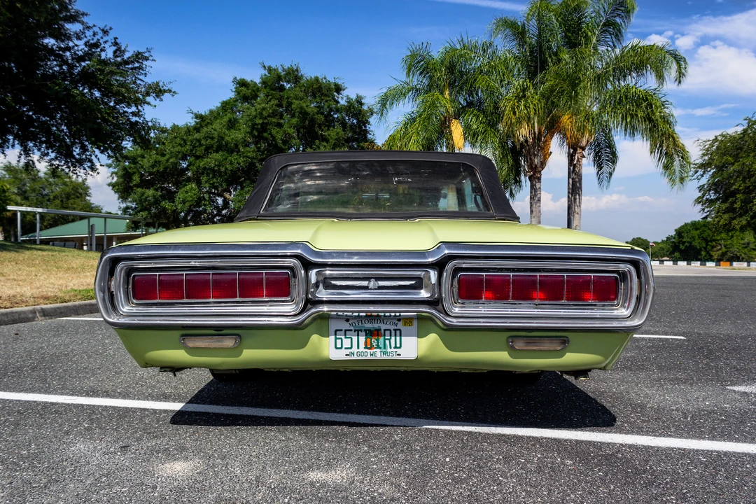 1965 Ford Thunderbird 4th Gen - Image 24 of 31