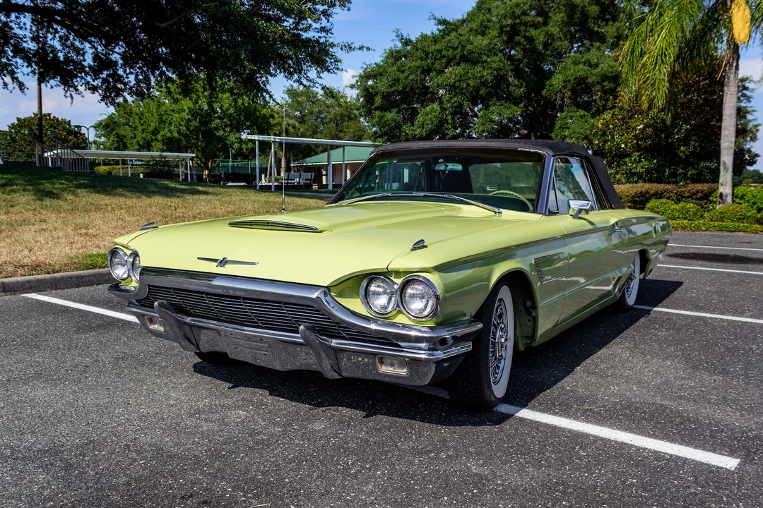 1965 Ford Thunderbird 4th Gen - Image 28 of 31