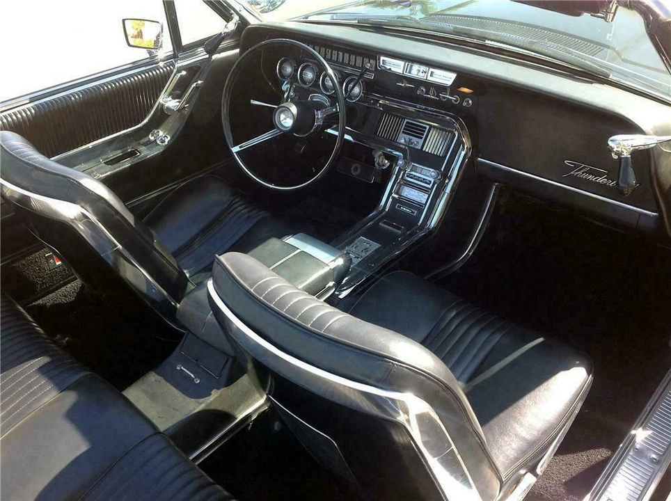1965 Ford Thunderbird 4th Gen - Image 4 of 5