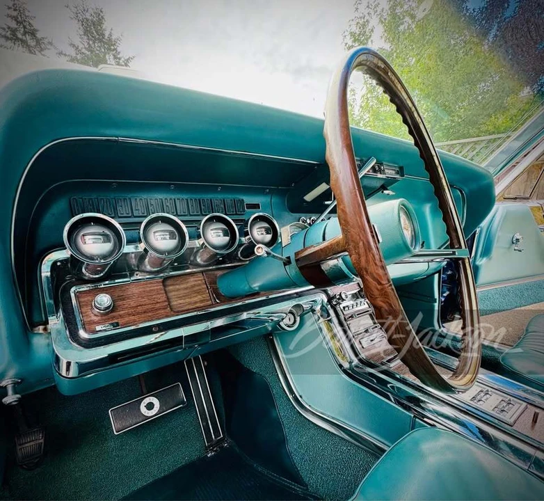 1965 Ford Thunderbird 4th Gen - Image 7 of 18