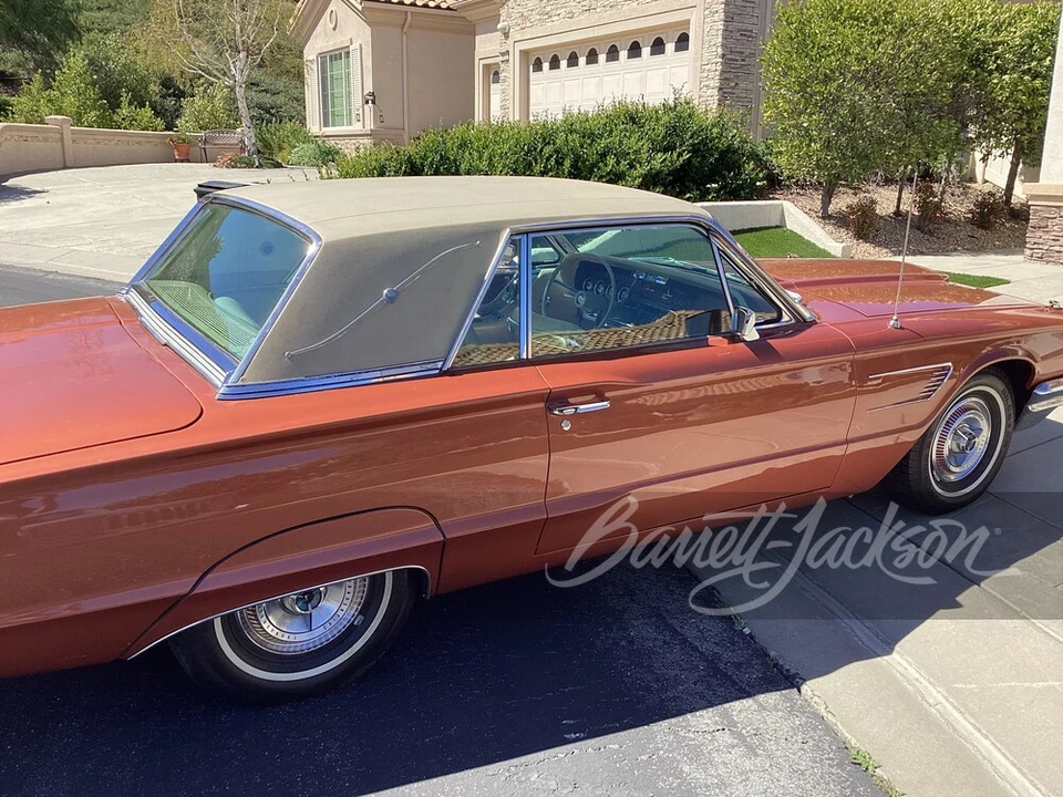 1965 Ford Thunderbird 4th Gen - Image 11 of 11