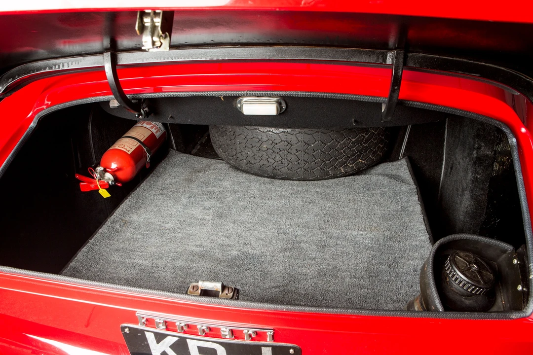 1965 Ferrari 275 GTB - Image 26 of 31