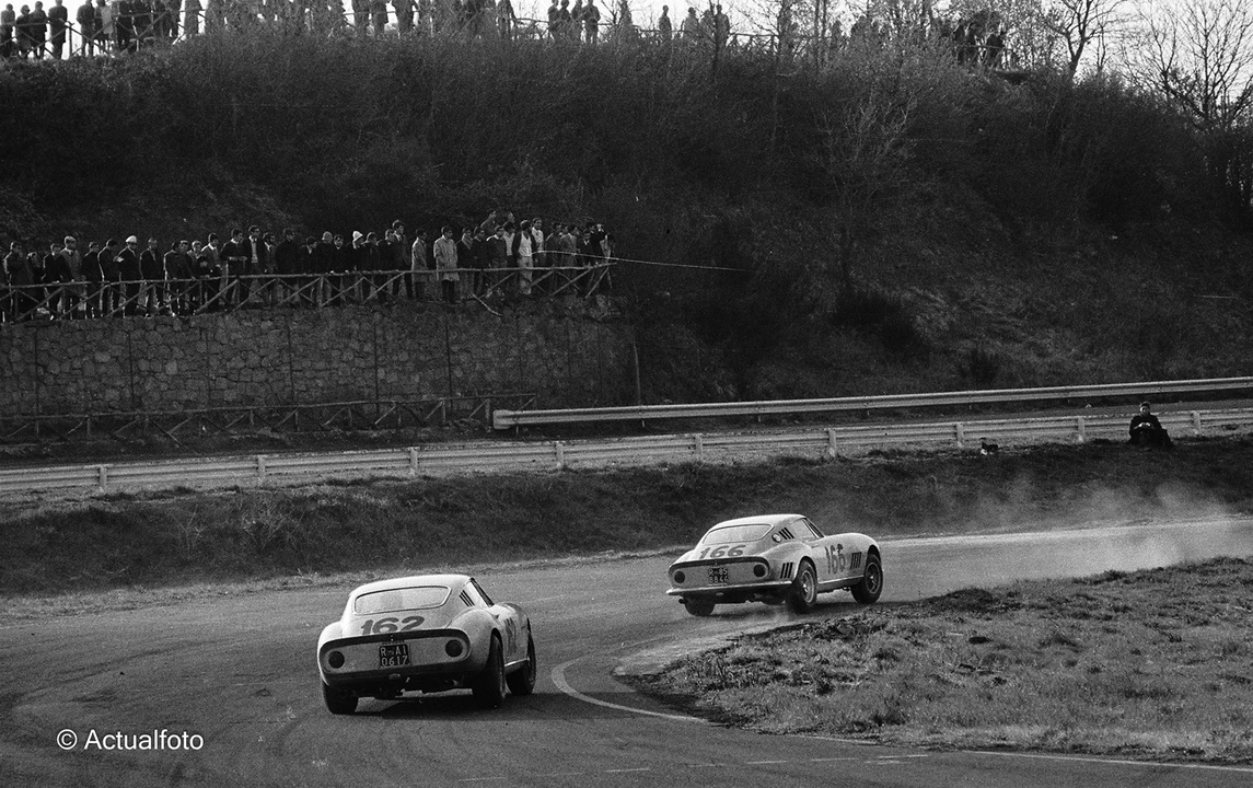 1965 Ferrari 275 GTB - Image 14 of 31