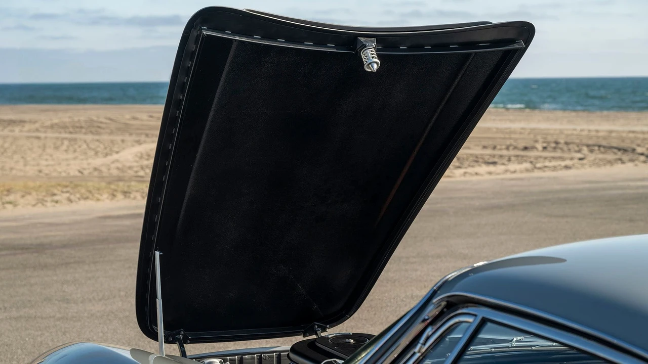 1965 Ferrari 275 GTB - Image 7 of 31