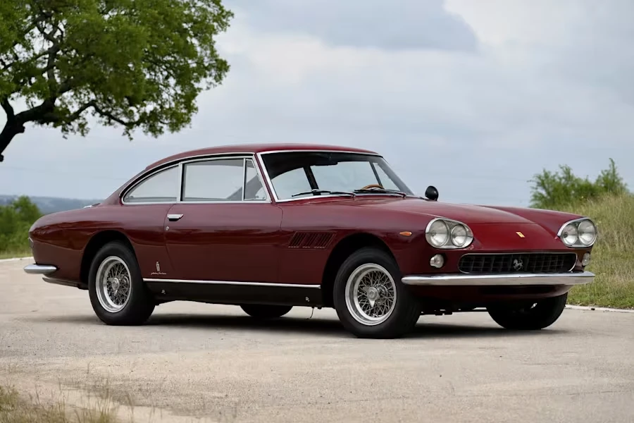 1965 Ferrari 330 GT 2+2 - Image 4 of 11